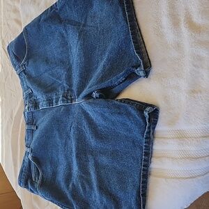 Wrangler mens  blue jeans shorts size 46